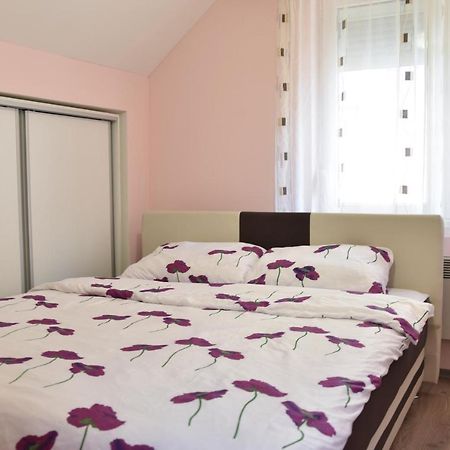 Berlin Apartment Brčko Kültér fotó